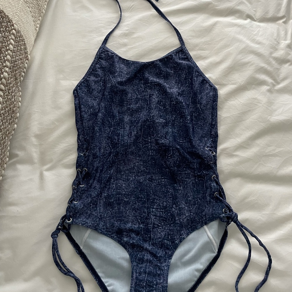 NWT: GUESS blue denim print bathing suit